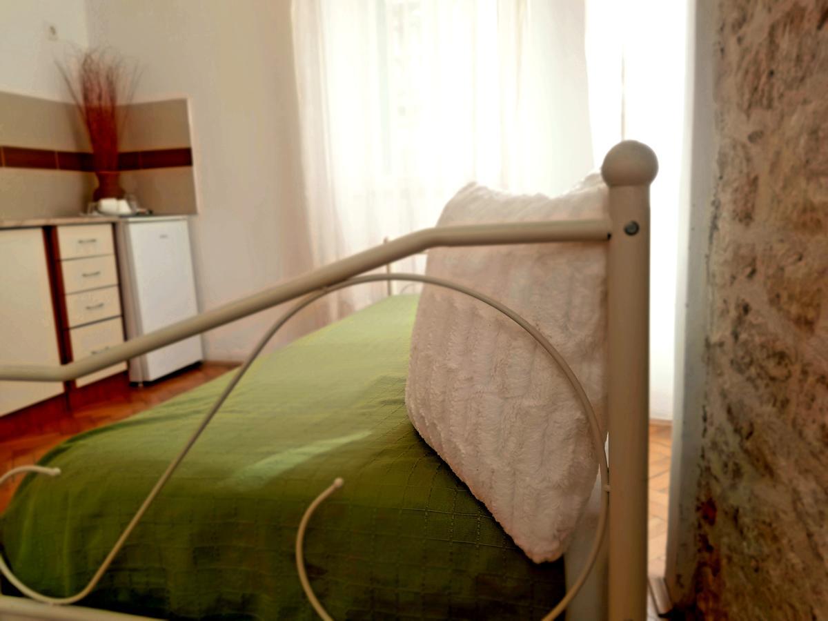 Medulic Palace Rooms & Apartments Sibenik Bagian luar foto