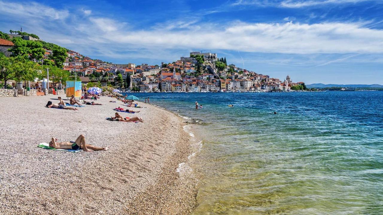 Medulic Palace Rooms & Apartments Sibenik Bagian luar foto