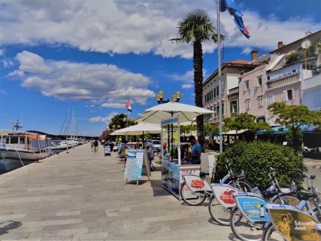 Medulic Palace Rooms & Apartments Sibenik Bagian luar foto