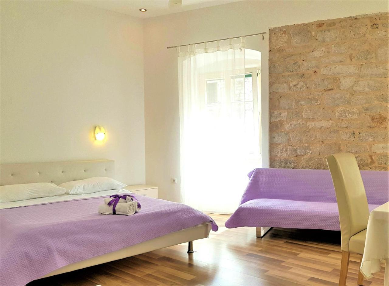 Medulic Palace Rooms & Apartments Sibenik Bagian luar foto